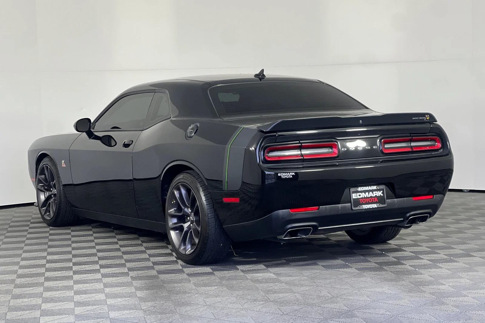 Used 2022 Pitch Black Clearcoat Dodge R/T Scat Pack image 5