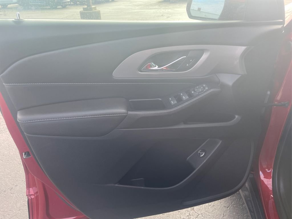Used 2023 Radiant Red Tintcoat Chevrolet LT image 17