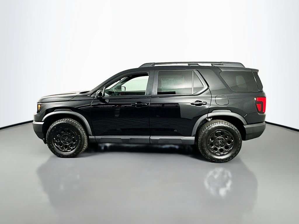 New 2026 Crystal Black Pearl Honda TrailSport Blackout image 4