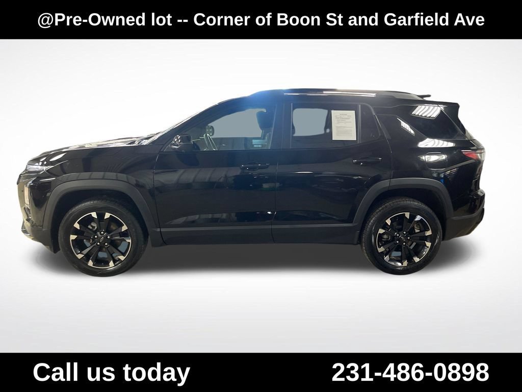 Used 2025 Mosaic Black Metallic Chevrolet RS image 4