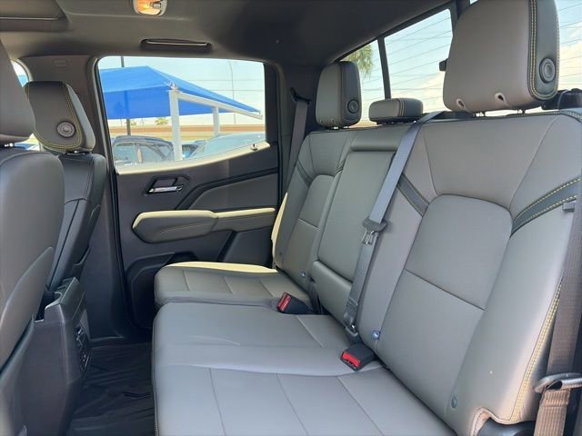 2026 Chevrolet Colorado ZR2 - Photo 17