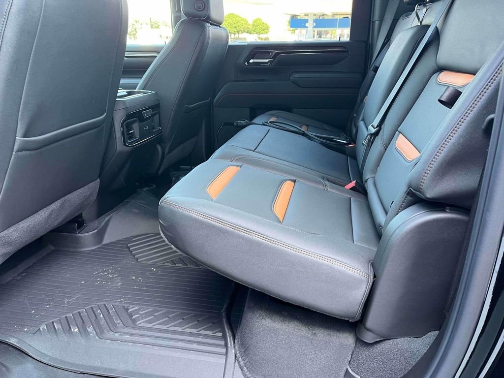 New 2026 Onyx Black GMC AT4 image 17