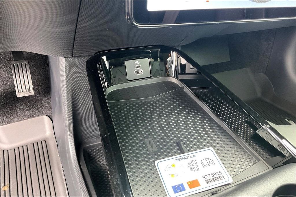New 2026 Glacier Gray Metallic Tri-coat Ford Premium image 18