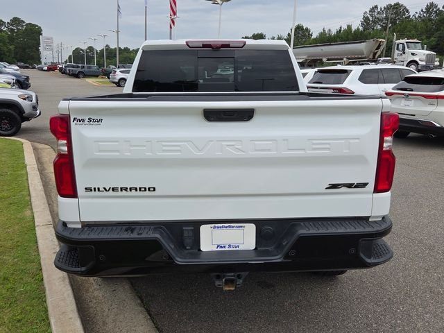 Used 2024 White Chevrolet ZR2 image 11
