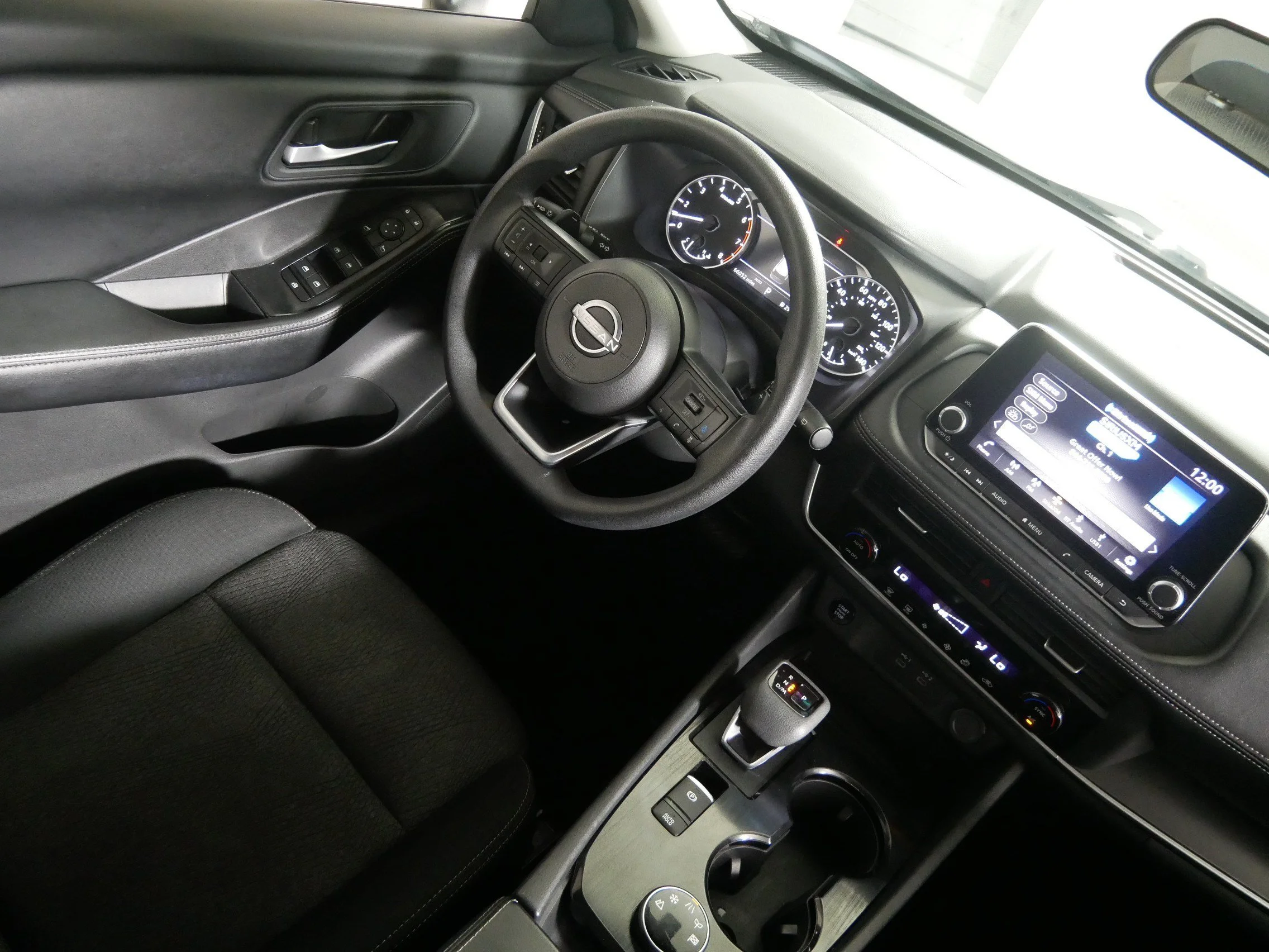 Used 2024 Brilliant Silver Metallic Nissan SV image 9