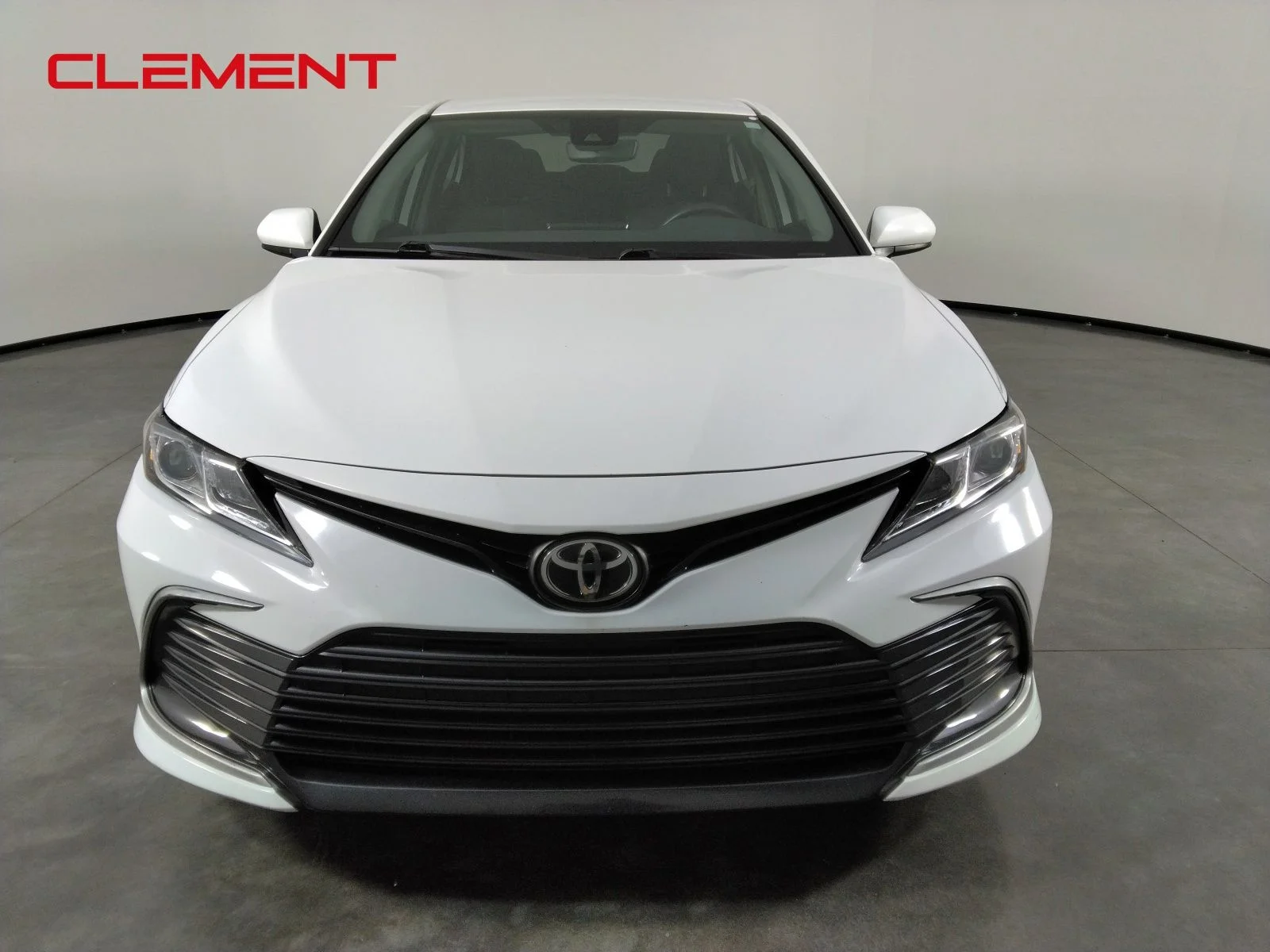 Used 2022 Toyota Camry LE with VIN 4T1C11AK4NU005598 for sale in Florissant, MO