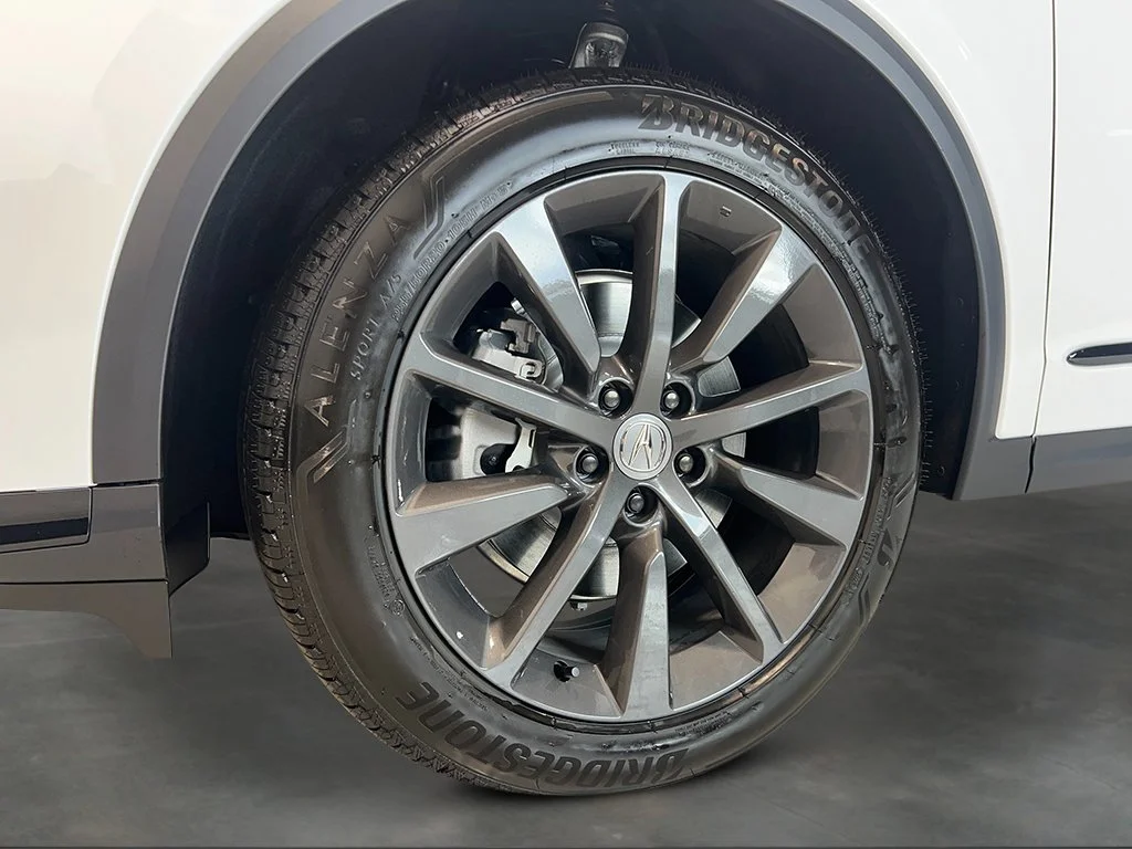 New 2026 Platinum White Pearl Acura w/A-Spec Package image 13