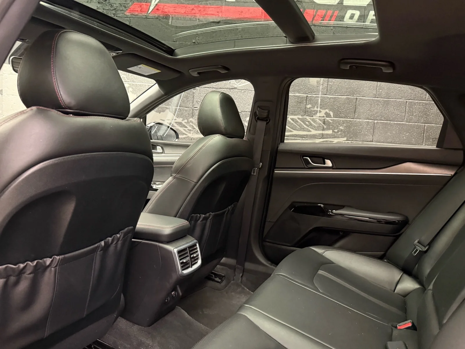 Used 2021 Wolf Gray (c7s) Kia GT-Line image 30