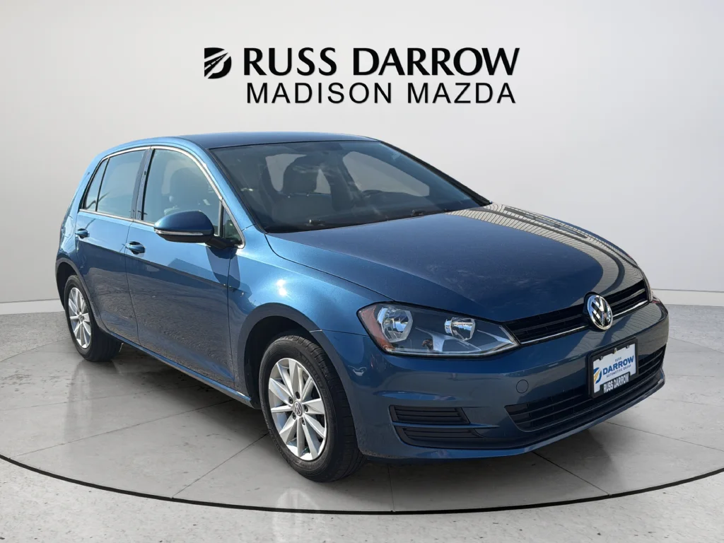 Used 2017 Blue Volkswagen TSI S 4-Door image 7