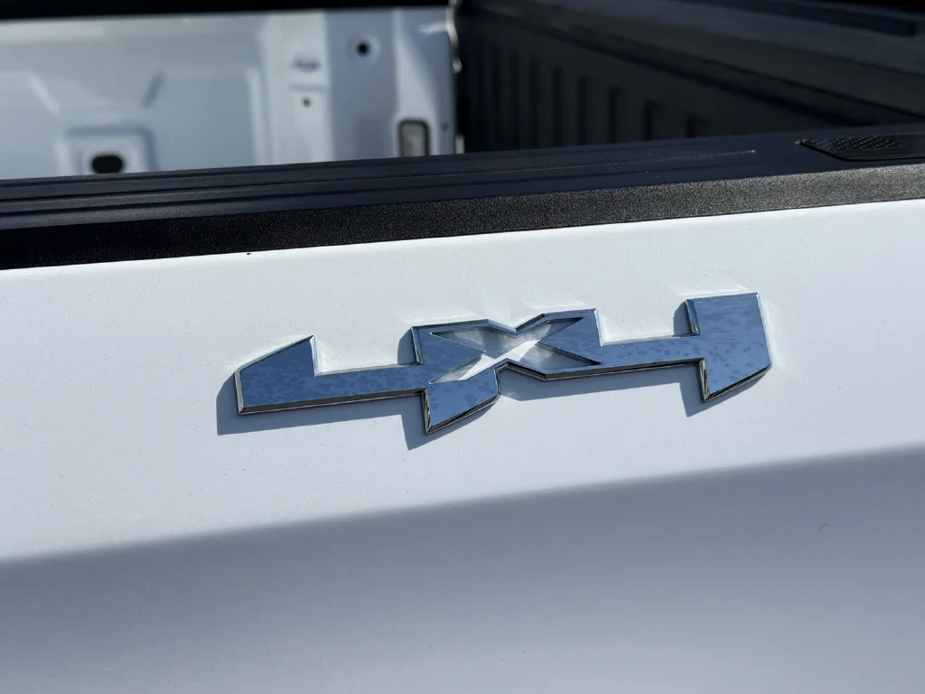 Used 2026 Summit White GMC Elevation image 12