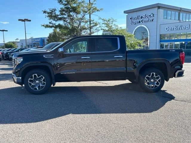 New 2026 Onyx Black GMC SLT image 2
