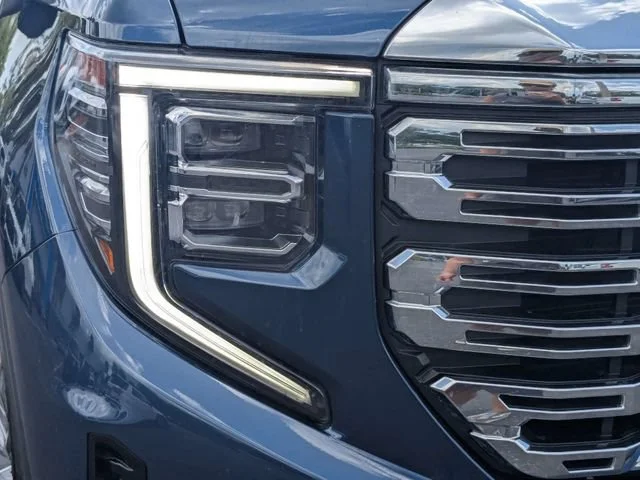 Used 2023 Pacific Blue Metallic GMC Denali image 9