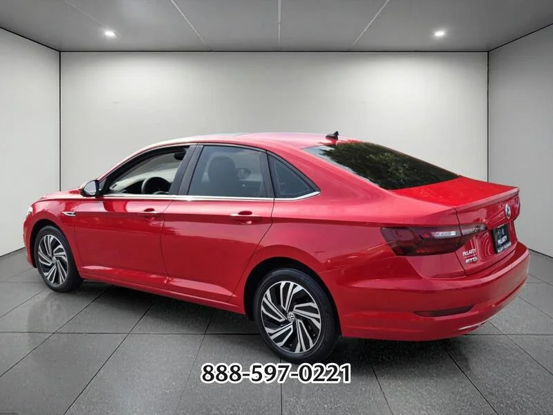 Certified Used 2021 Tornado Red Volkswagen SEL image 3