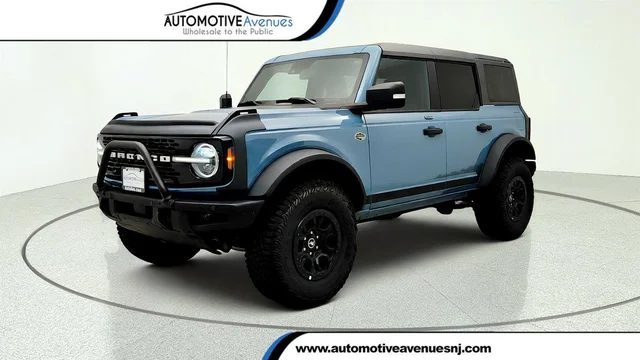 2023 Ford Bronco Wildtrak 4 Door Advanced 4x4 w/ Lux Pkg & Hard Top