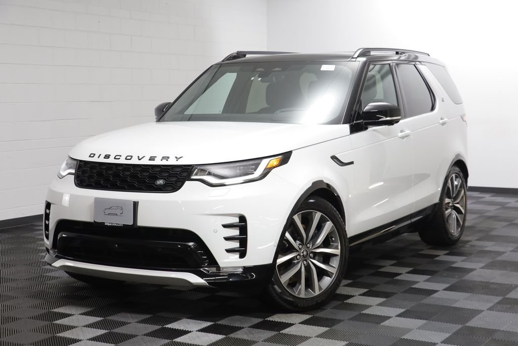 2025 Land Rover Discovery P360 Dynamic SE's photo