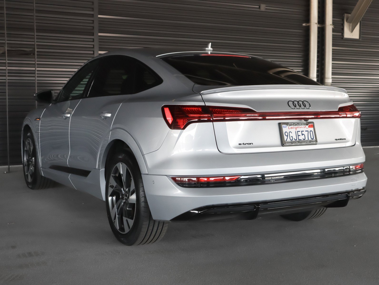 Used 2023 Florett Silver Metallic Audi S line Premium image 2
