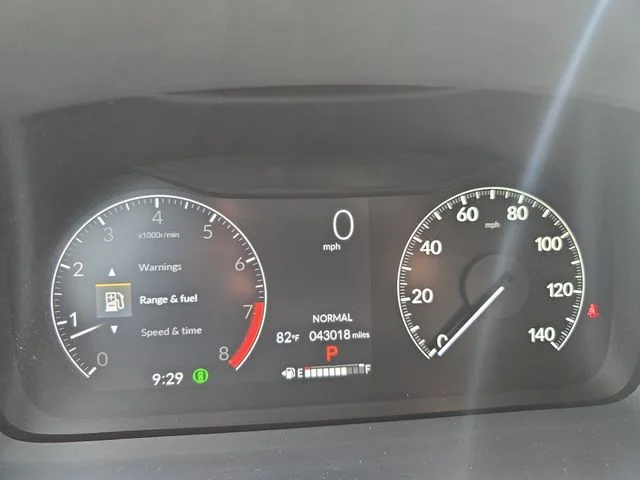 Used 2025 Gray Honda EX-L image 23