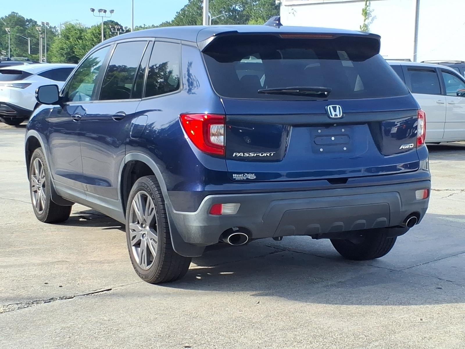 Used 2021 Obsidian Blue Pearl Honda EX-L image 9