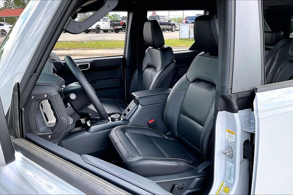 New 2026 Ford Bronco Outer Banks 4D Sport Utility