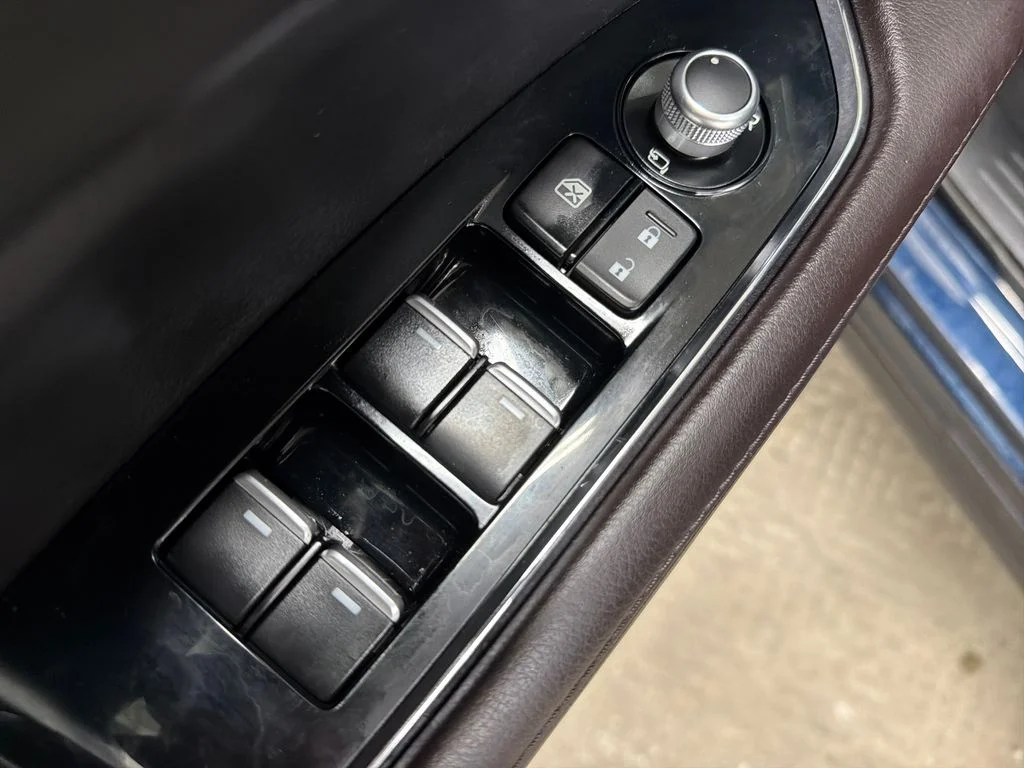 Certified Used 2019 Blue Mazda Signature AWD image 18