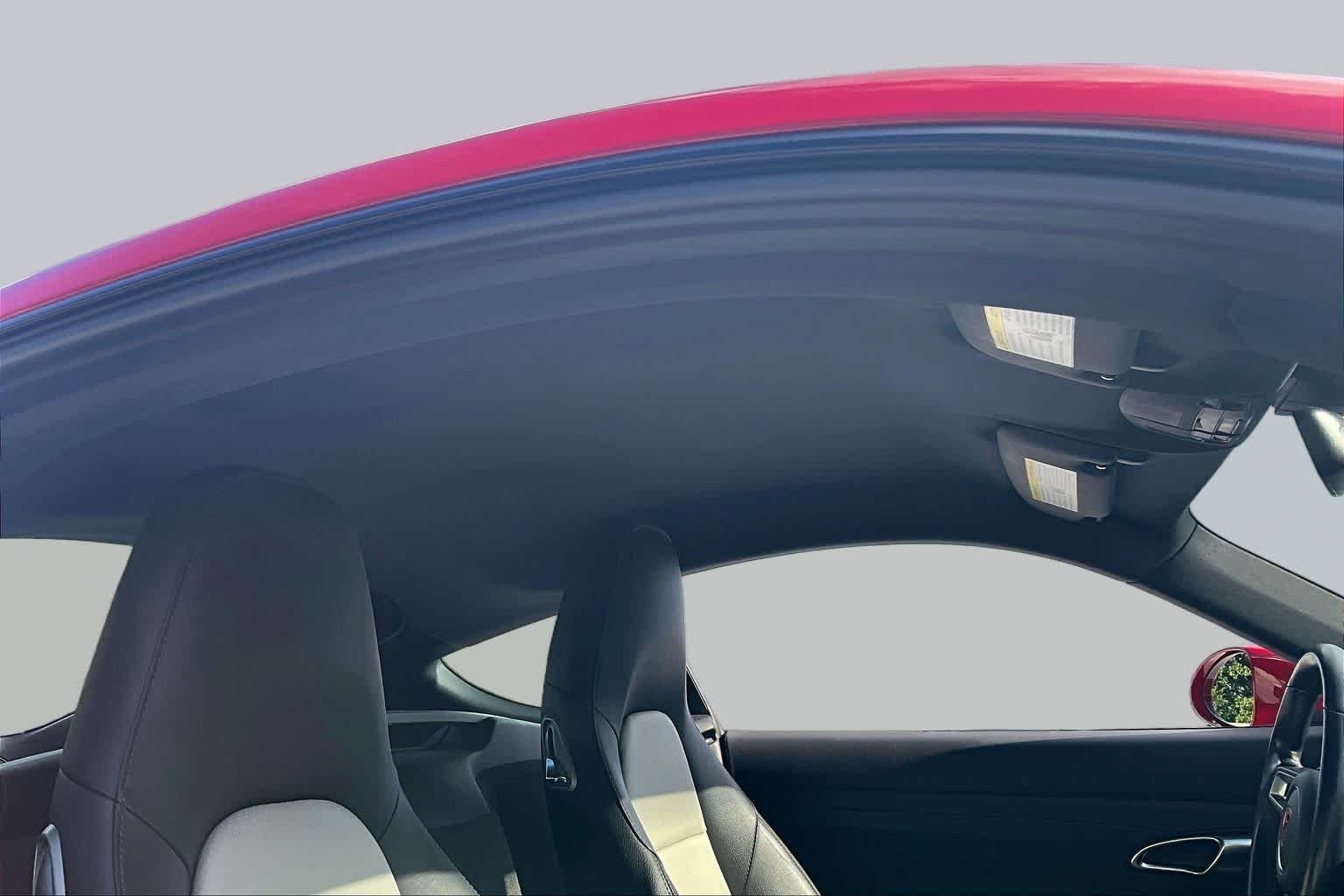 Used 2019 Carmine Red Porsche  image 13