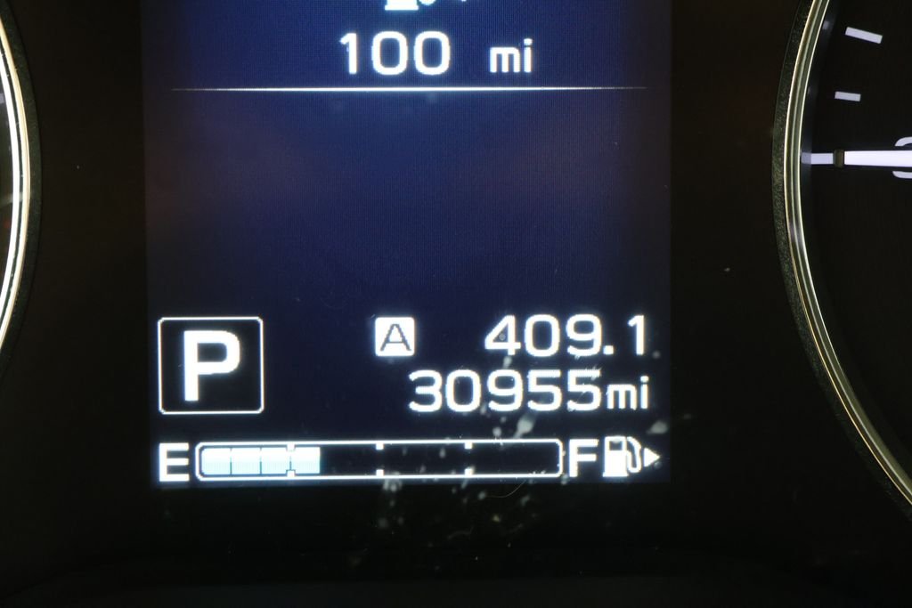 Used 2019 Silver Subaru 2.0i Limited image 13