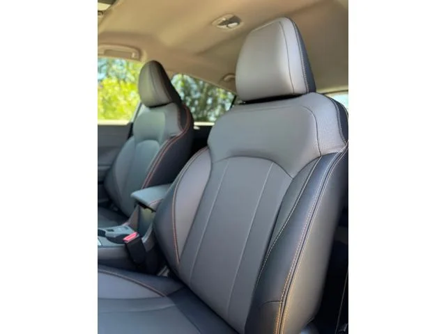 New 2026 CRYSTAL WHITE PEARL Subaru Limited Hybrid image 28