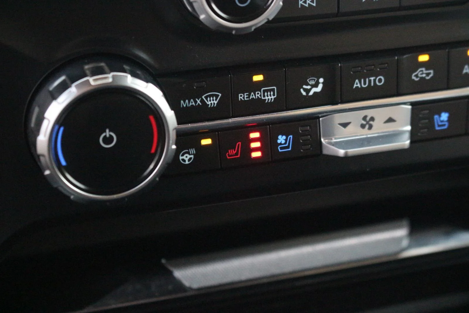 Used 2023 Black Ford XL image 24
