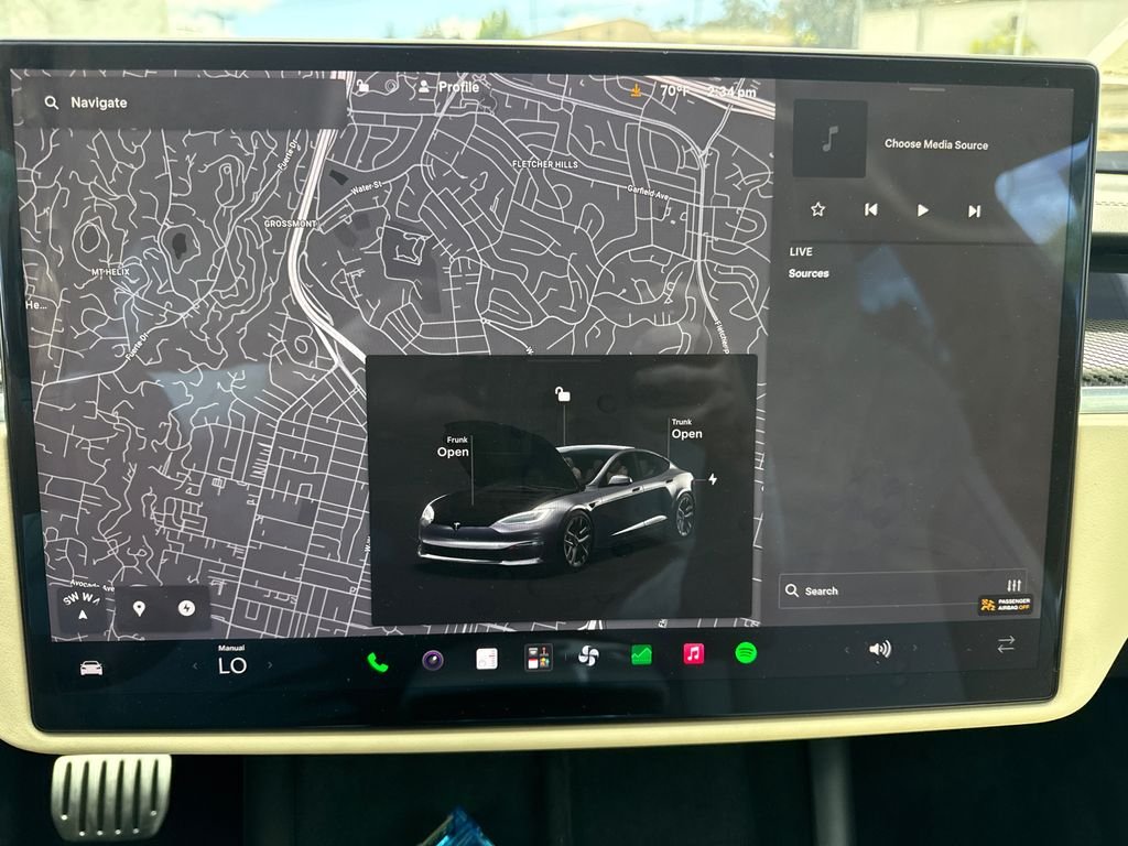 Used 2021 Black Tesla Plaid image 30