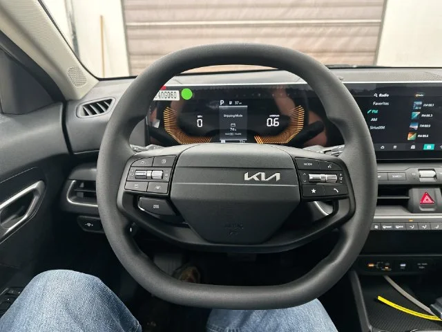New 2027 Aurora Black Pearl Kia LXS image 19