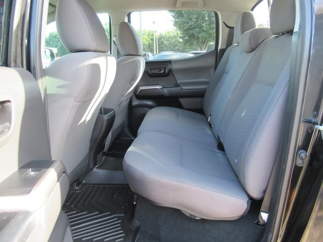 Used 2022 Black Toyota SR5 image 30