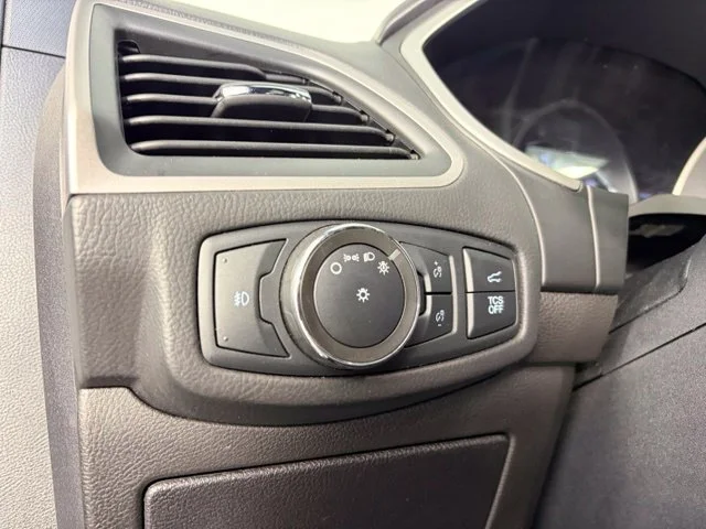 Used 2021 Gray Ford ST Line image 19