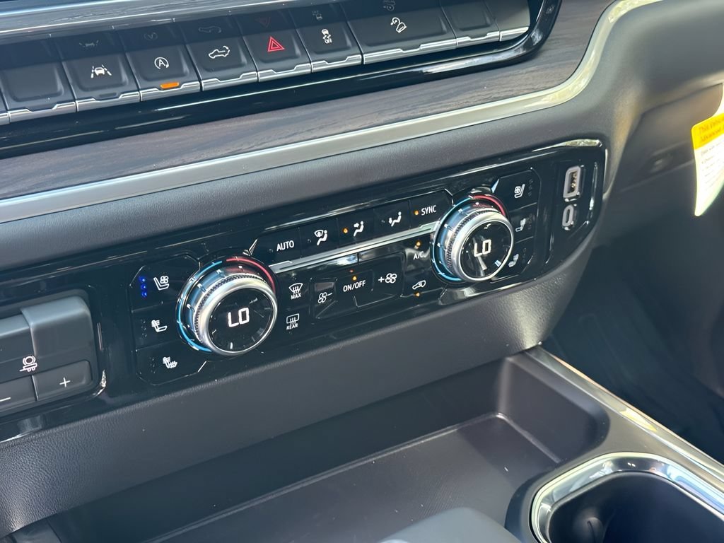 2026 GMC Sierra 1500 SLT - Photo 16