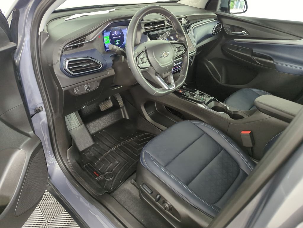 Used 2023 Gray Chevrolet Premier image 10