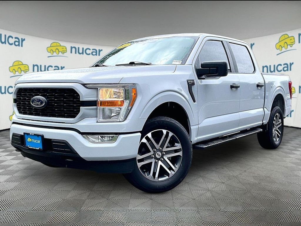 Used 2022 White Ford XL image 3