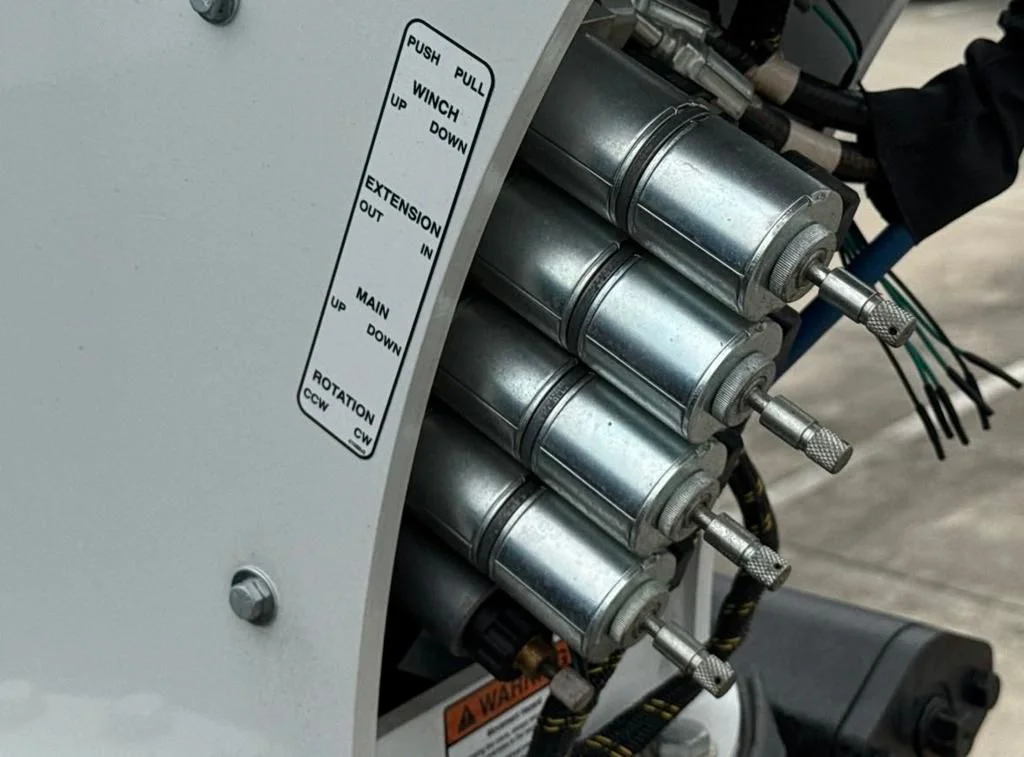 New 2025 White Ford XL image 15