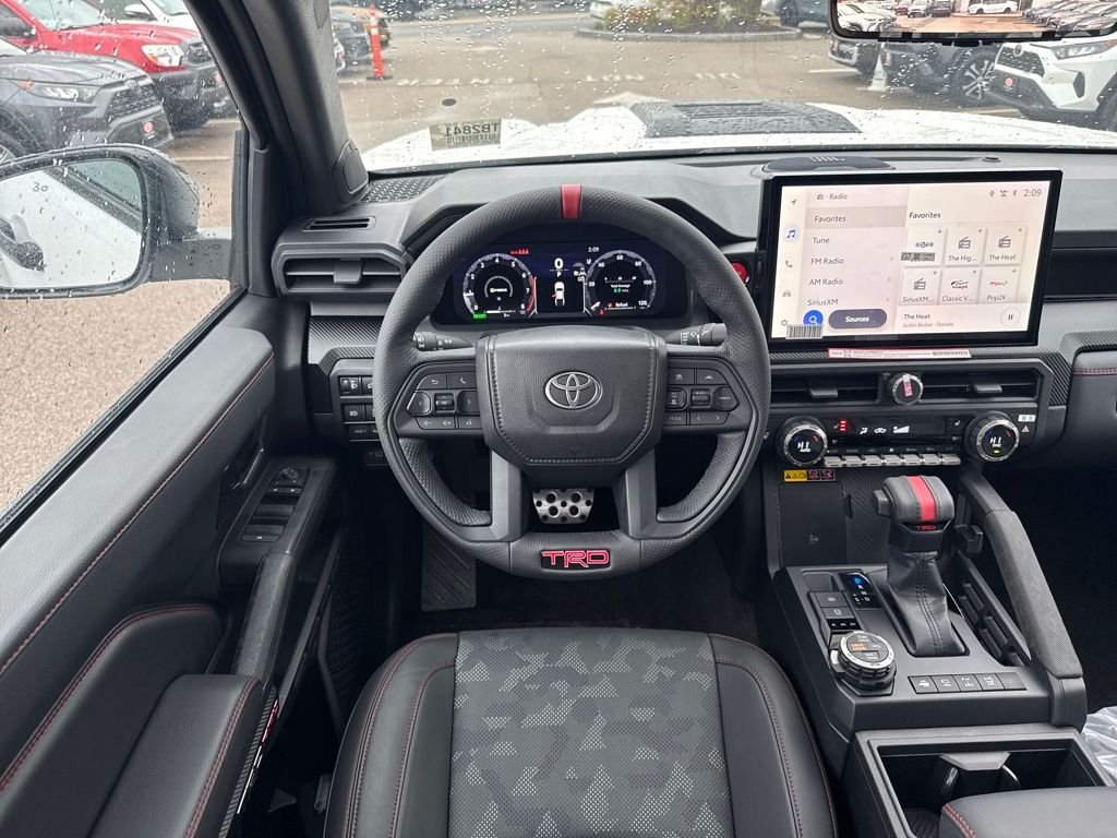 2025 Toyota Tacoma TRD Pro - Photo 13