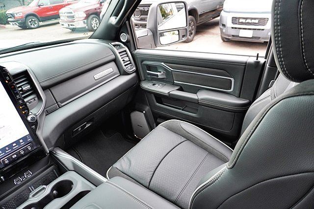 New 2026 Bright White Clear-Coat Exterior Paint RAM Laramie image 27