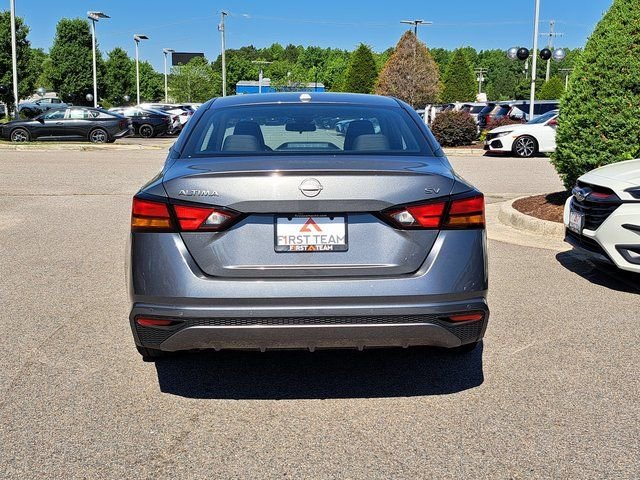 2024 Nissan Altima SV - Photo 6