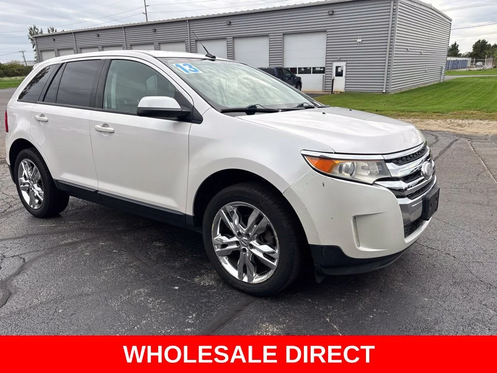 Used 2013 White Ford SEL image 7