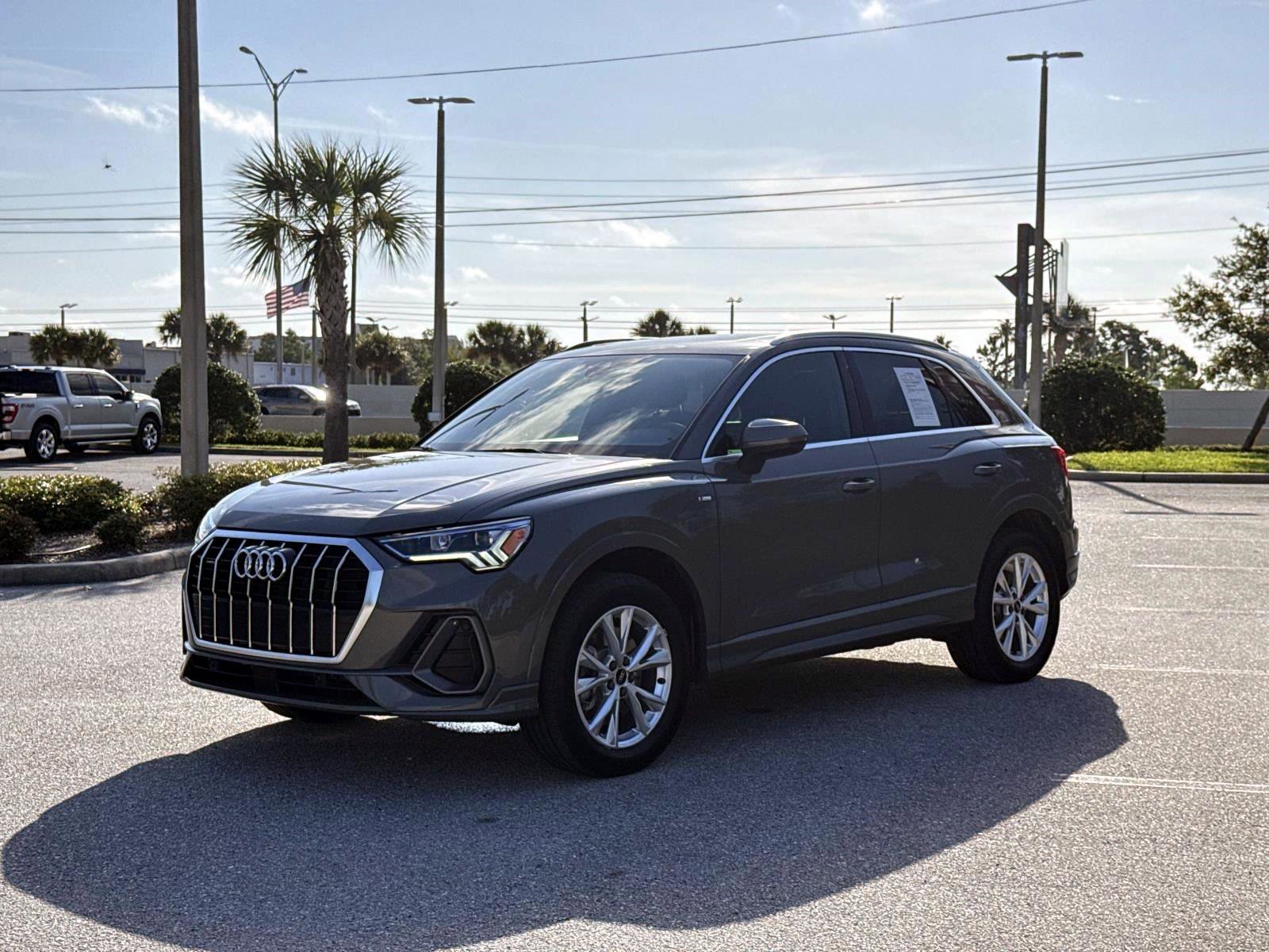 2025 Audi Q3 45 TFSI S Line Premium quattro's photo