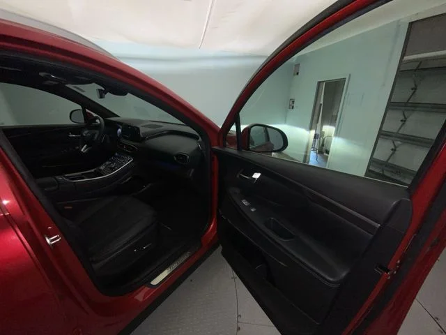 Used 2023 Red Hyundai Calligraphy image 25