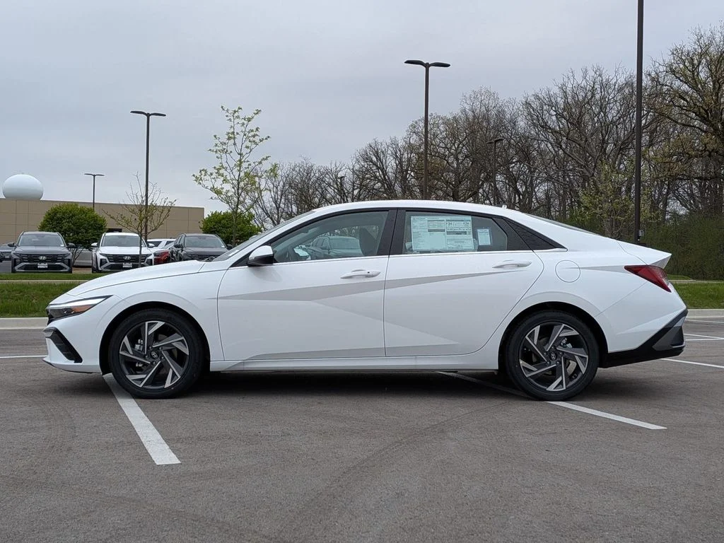 New 2026 White Hyundai Limited image 4
