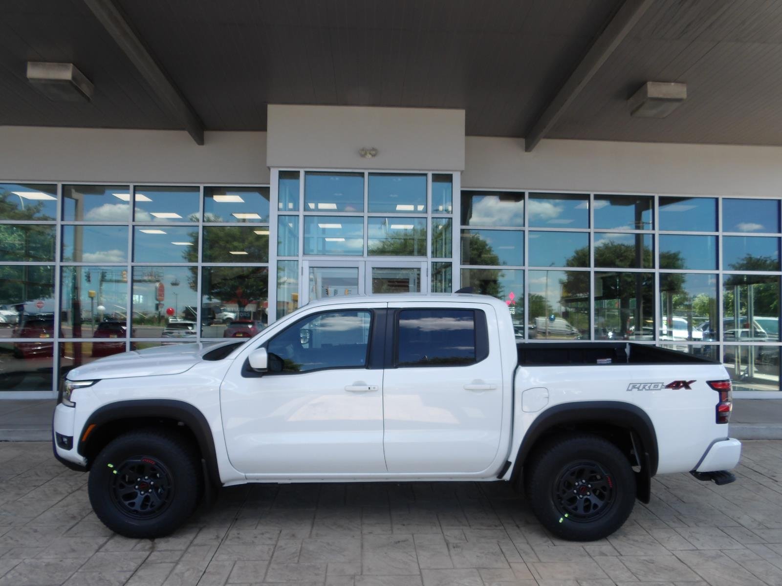 New 2026 Glacier White Nissan Crew Cab PRO-4X® image 4