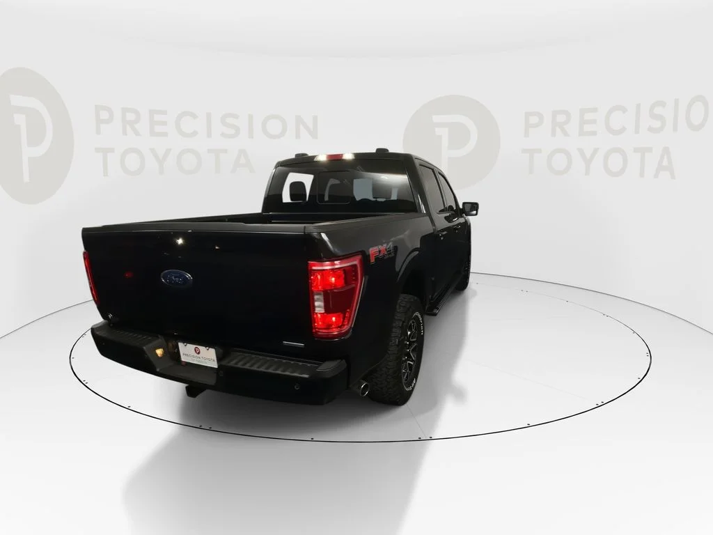 Used 2023 Black Metallic Ford XLT image 17