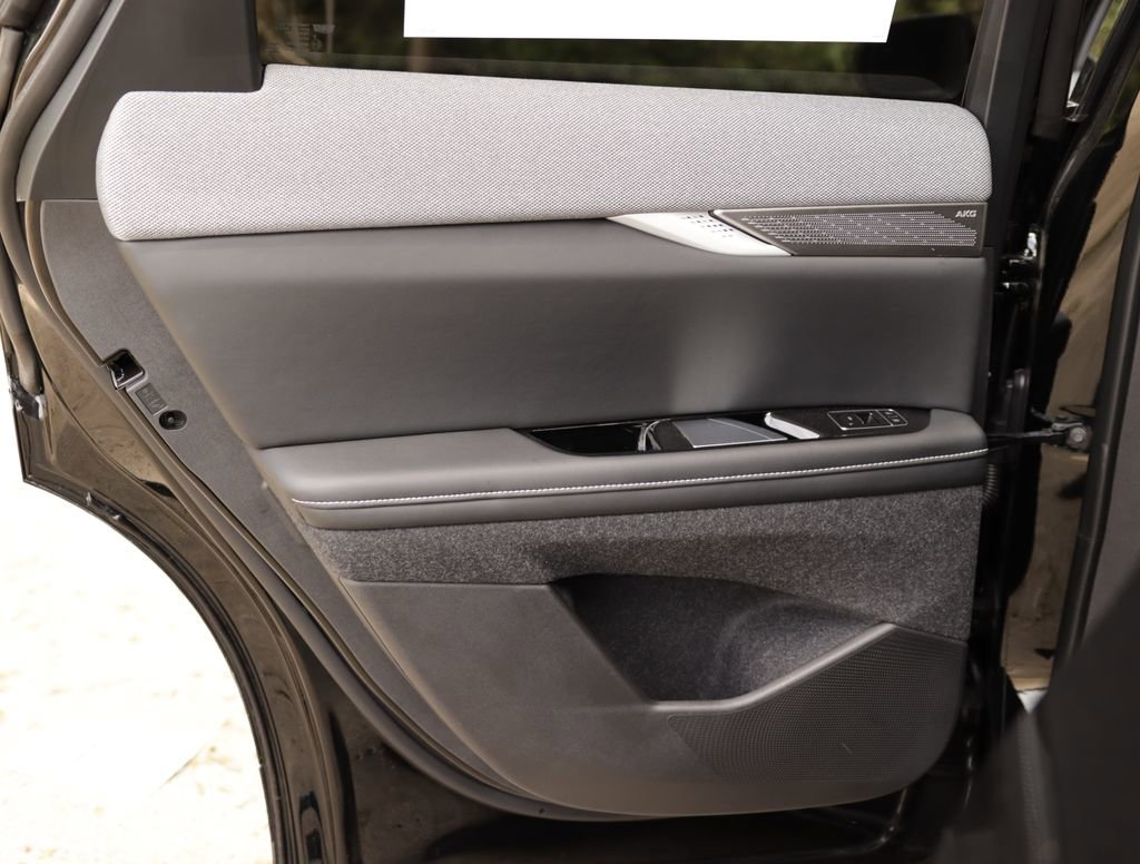 2026 Cadillac OPTIQ Sport - Photo 32