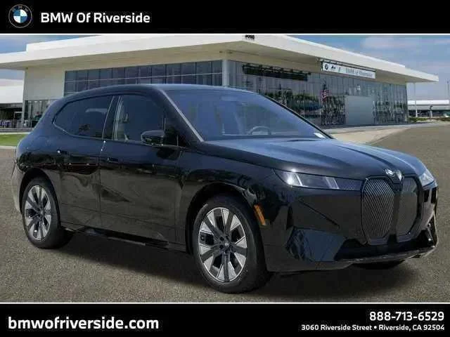 2026 BMW iX xDrive45's photo