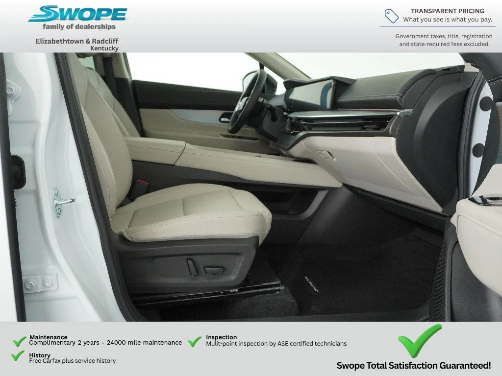 Used 2025 Everest White Pearl Tricoat Nissan SL image 11