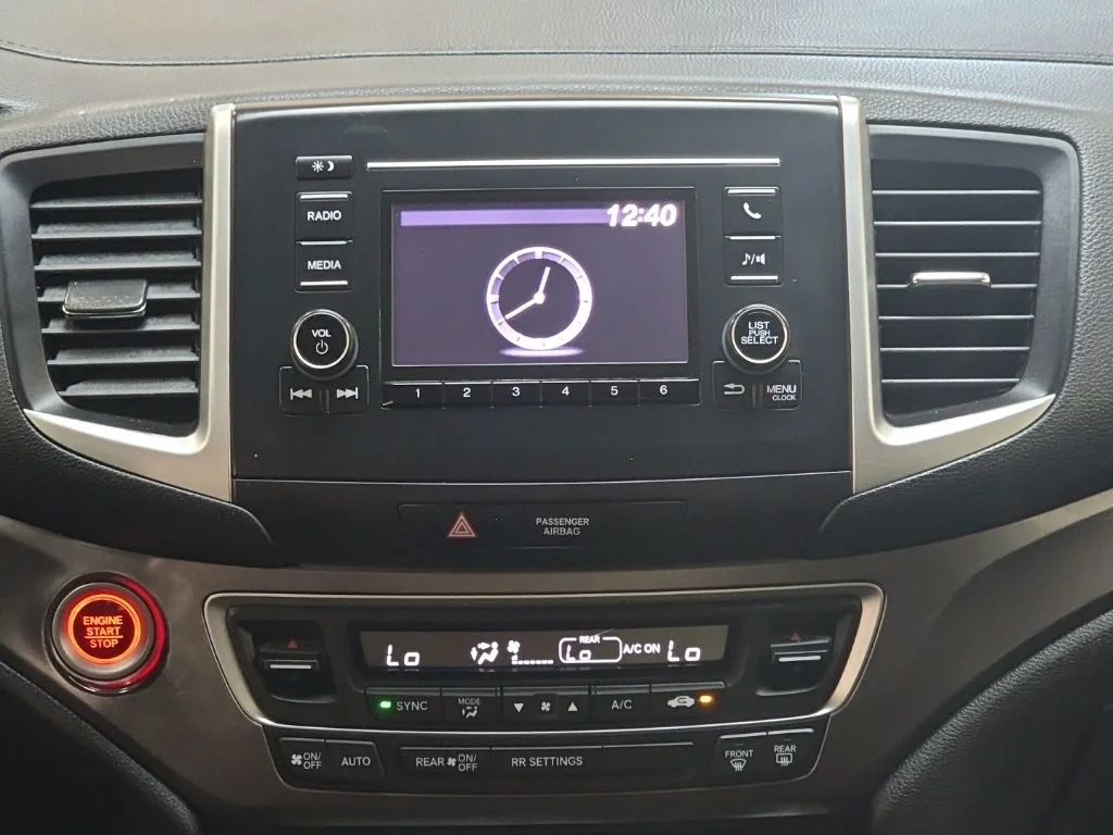 Used 2019 White Diamond Pearl Honda Sport image 18