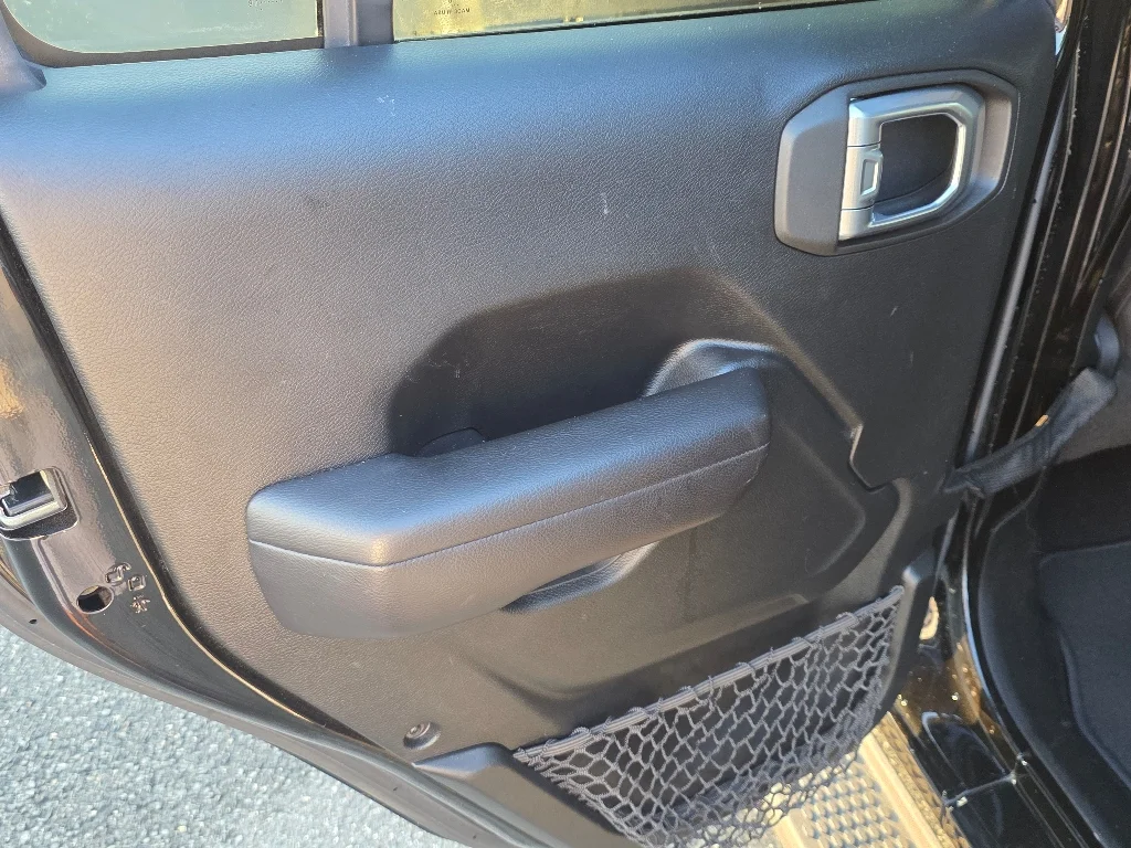 Used 2018 Black Clear Coat Jeep Unlimited Sport S image 29